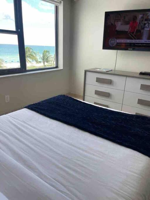 Apartament Chic Ocean Front Studio! Miami Beach Zewnętrze zdjęcie