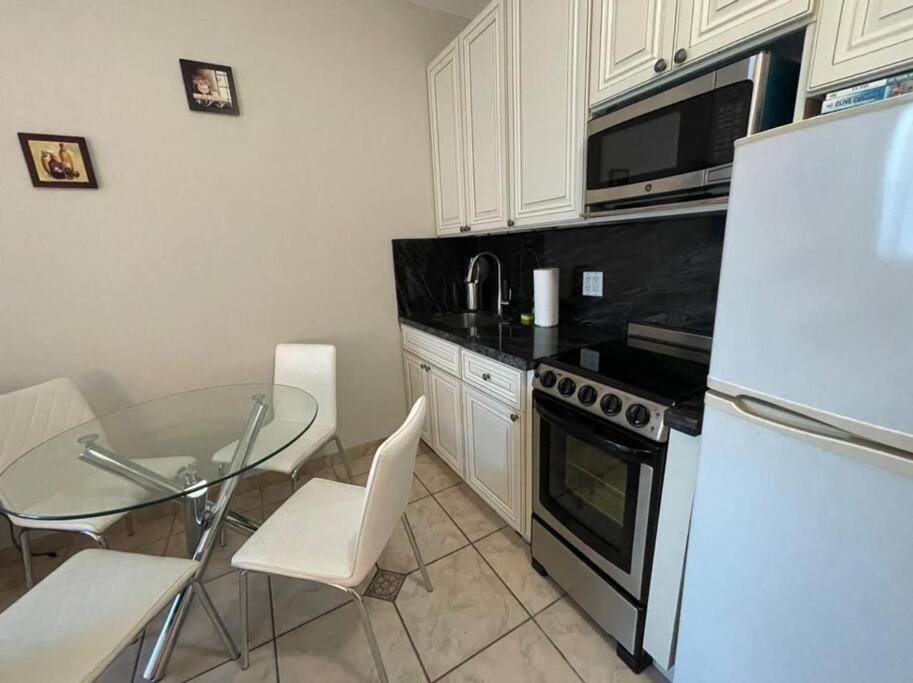 Apartament Chic Ocean Front Studio! Miami Beach Zewnętrze zdjęcie